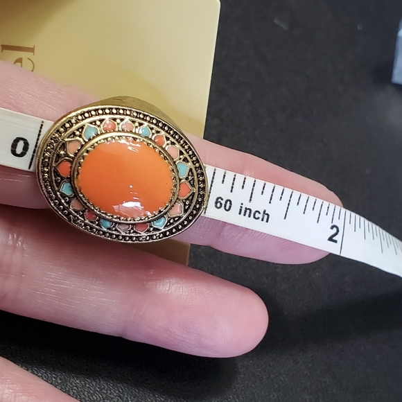 *Sale* Gold tone peach, blue and pink enamel ring Size 6.5 - Picture 7 of 8